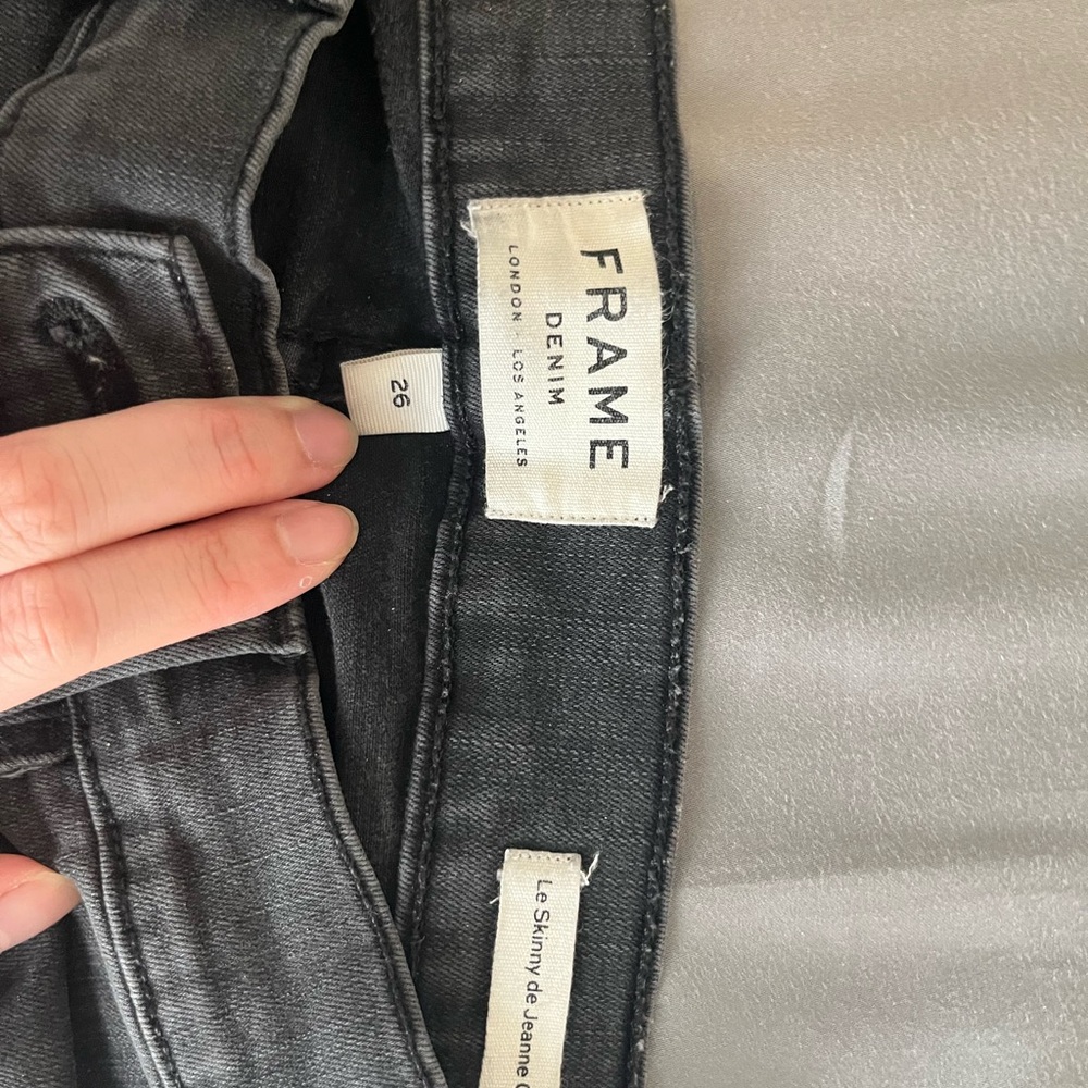 Frame Denim Jeans in Black